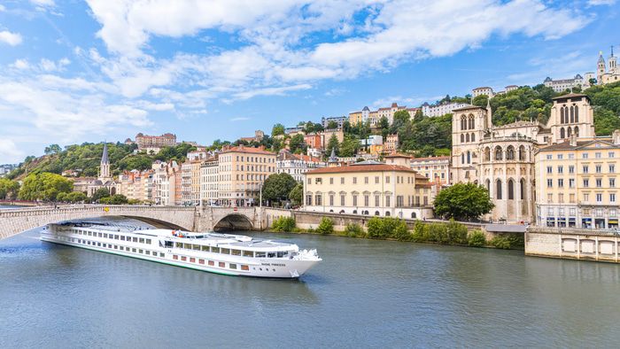 Shore excursions and activities on MS Rhone Princess